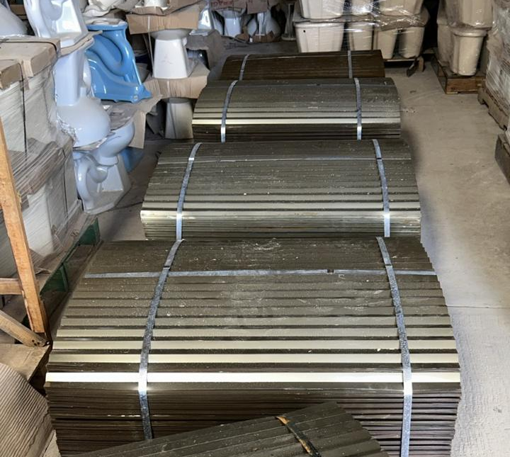 Lamina de metal de 1.04 x 86